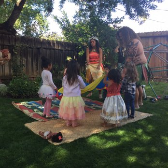 Aloha Princess Parties - The kids playing with the Princess and Maui! - Party & Event Planning Near Me Aloha Princess Parties - The kids playing with the Princess and Maui! - Party & Event Planning Near Me
