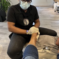 September Nail Salon - Zach is giving my feet the best massage...eveeeeeeeerrrr!!
