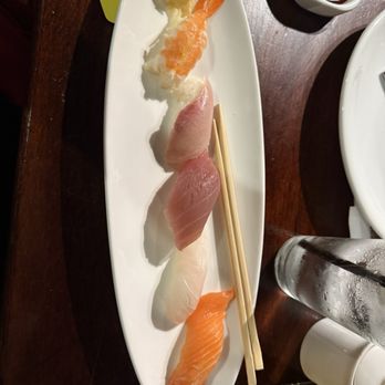 Benihana - Carlsbad - Nigiri - Sushi Bars Near Me - Carlsbad, California