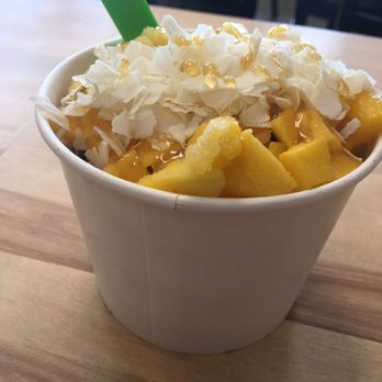 Genuine Fresche - Açaí Bowl Tropical Blend - Juice Bars & Smoothies Near Me - Tempe, Arizona