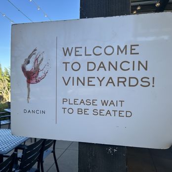 DANCIN Vineyards - Wineries Near Me - Medford, Oregon