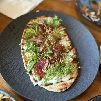 Straits - Honolulu - Ahi flatbread - Asian Fusion Near Me - Honolulu, Hawaii