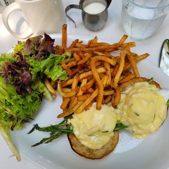 Vin Rouge - Eggs Oscar - French Near Me - Durham, North Carolina Vin Rouge - Eggs Oscar - French Near Me - Durham, North Carolina