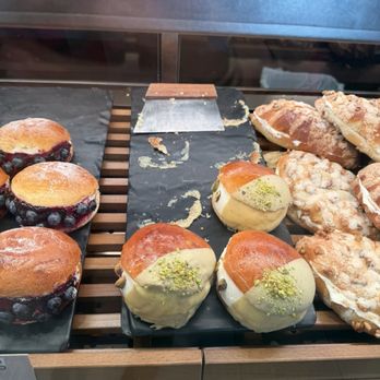BA Bakehouse - Bakeries Near Me - Bellevue, Washington