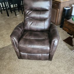 BoxDrop Mattress & Furniture Direct of Fond du Lac