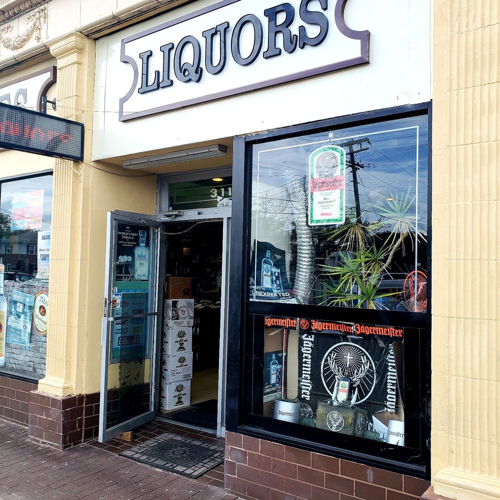 Lafayette Liquor Store - Located on Edwards Avenue right next to Five Guys across from the train station - Beer, Wine & Spirits Near Me - Long Beach, New York Lafayette Liquor Store - Located on Edwards Avenue right next to Five Guys across from the train station - Beer, Wine & Spirits Near Me - Long Beach, New York