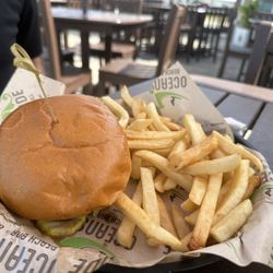 Oceanside Beach Bar and Grill