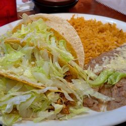 Grilled chicken tacos with beans and rice