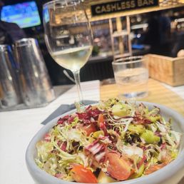 The salad was fabulous and it especially paired well with the Italian wine The salad was fabulous and it especially paired well with the Italian wine