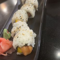 Namari Japanese Bistro - Salmon mango