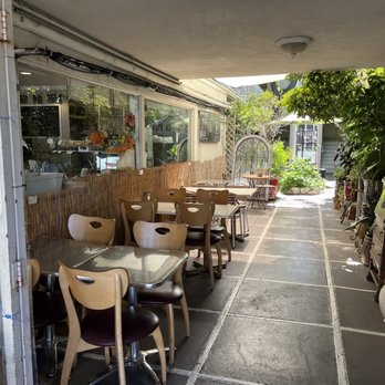 Lady Chocolatt - Outdoor patio area - Chocolatiers & Shops Near Me - Los Angeles, California Lady Chocolatt - Outdoor patio area - Chocolatiers & Shops Near Me - Los Angeles, California