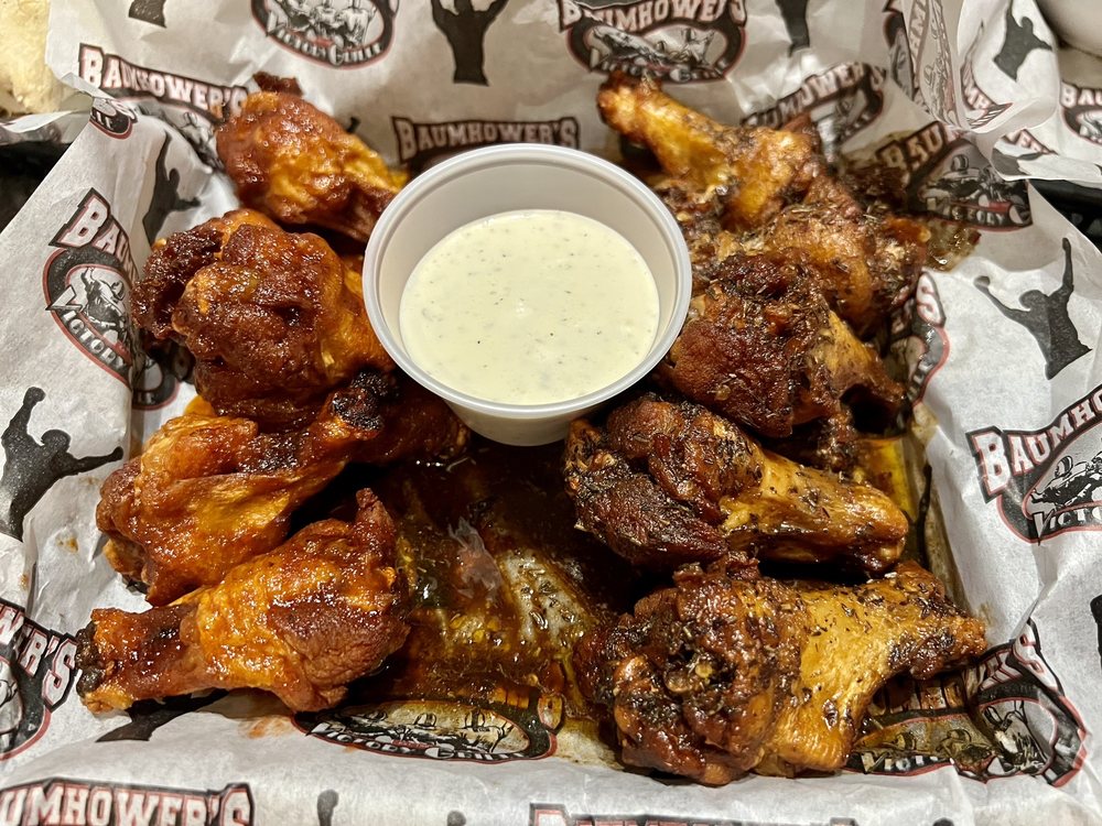 Social spots from Baumhower's Victory Grille