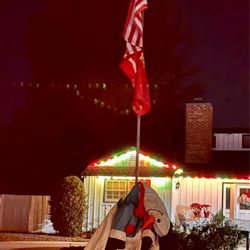 Candy Cane Lane - A FREE EVENT! 70th Anniversary since 1952. The Homeowners @ Candy Cane, Candlelight Lane & Avenue of the Bells Woodland Hills Dec. 2022