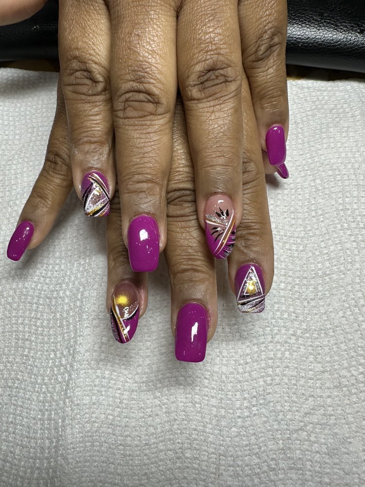 Photos of ZACHARY NAILS Updated August 2024 10 Photos & 11 Reviews