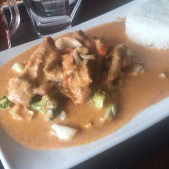 Siam Thai Restaurant - Panang Duck with Coconut Curry Sauce - Thai Near Me - Decatur, Georgia Siam Thai Restaurant - Panang Duck with Coconut Curry Sauce - Thai Near Me - Decatur, Georgia