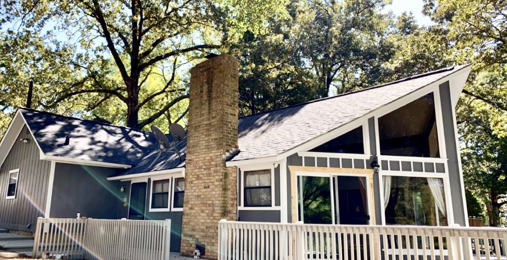 Slide of Roberts Roofing & Construction