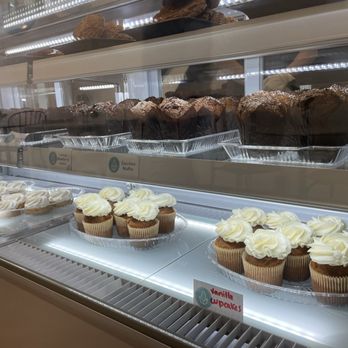 Blue Corn Cafe & Bakery - Dry case - Coffee & Tea Near Me - Mesa, Arizona