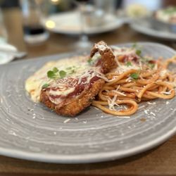 Trevi's - Chicken parm