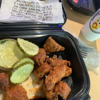 Dave's Hot Chicken - Chicken Shop Near Me - San Luis Obispo, California