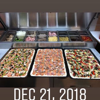 Pizza Nova - Party - Pizza Near Me - Hamilton, Ontario