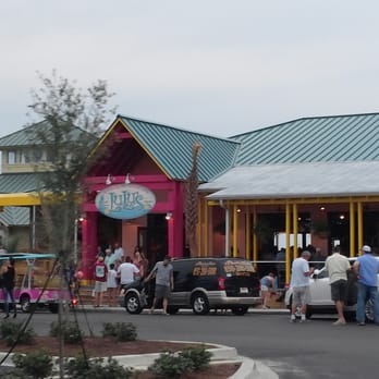 LuLu's Destin - Front entrance - Seafood Near Me - Destin, Florida