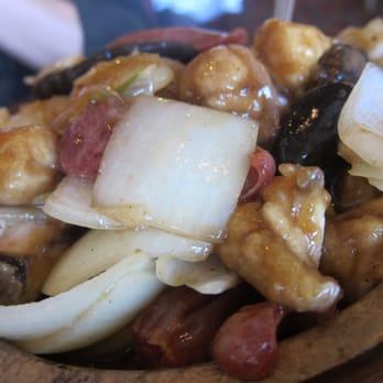 Silver House - Clay Pot Chicken with Chinese Sausage and Mushoom - Chinese Near Me - San Mateo, California Silver House - Clay Pot Chicken with Chinese Sausage and Mushoom - Chinese Near Me - San Mateo, California
