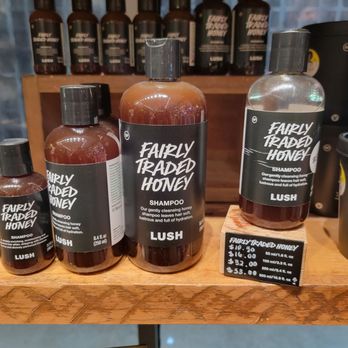 Lush - Naperville - Cosmetics & Beauty Supply Near Me - Naperville, Illinois