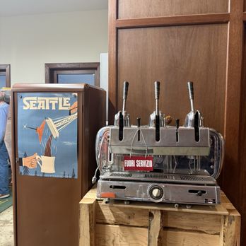 Bakke Coffee Museum - Museums Near Me - Seattle, Washington