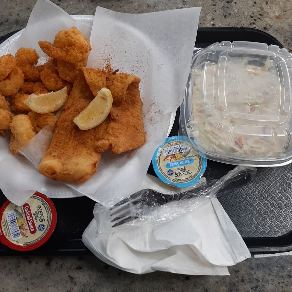 Graffiti Seafood and More - Combo platter  with fried shrimp and flounder with a side of coleslaw. - Seafood Near Me - Ocala, Florida
