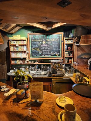 The Yellow Deli Vista, LLC by null
