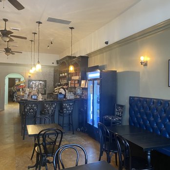 The Folsom Cafe - the interior of the restaurant - Cafes Near Me - Folsom, California The Folsom Cafe - the interior of the restaurant - Cafes Near Me - Folsom, California