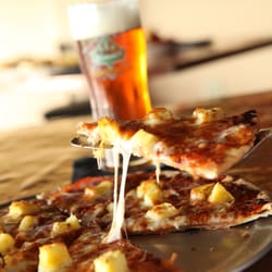 The Summit - Hawaiian Barbecue Pizza, The Summit at Chestnut Mountain Resort
