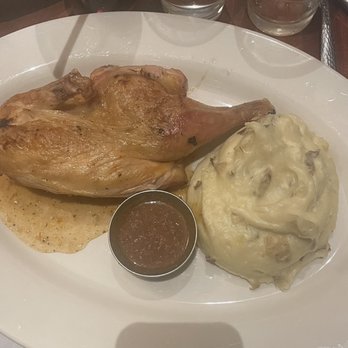 Weber Grill Restaurant - Baked chicken, mash potatoes - Barbeque Near Me - Schaumburg, Illinois Weber Grill Restaurant - Baked chicken, mash potatoes - Barbeque Near Me - Schaumburg, Illinois