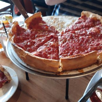 Giordano's - Pizza Near Me - Beavercreek, Ohio