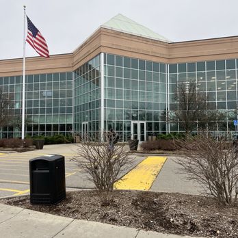 Life Time - Gyms Near Me - Canton, Michigan