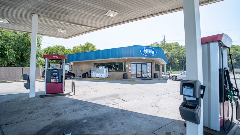 TREX MART SAINT JOSEPH Updated October 2024 18 Photos 3625 King