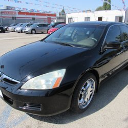 Race In Auto Sales