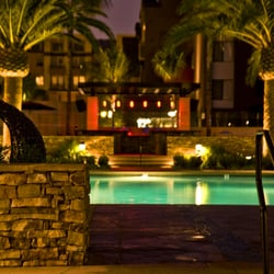 Avalon Burbank - .