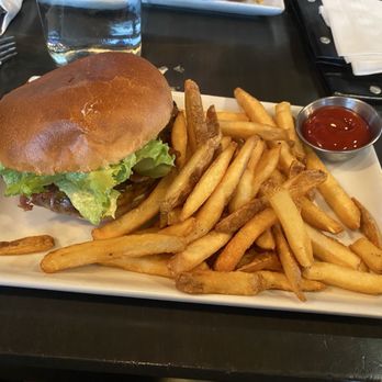 John B Neighbourhood Pub - John B burger and fries - Pubs Near Me - Coquitlam, British Columbia