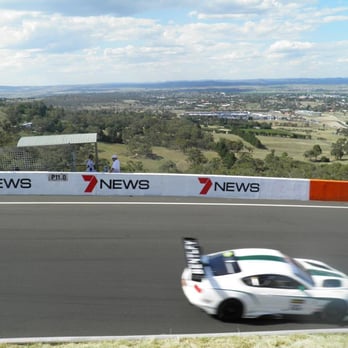 Mount Panorama Motor Racing Circuit - Landmarks & Historical Buildings Near Me - Bathurst, NSW