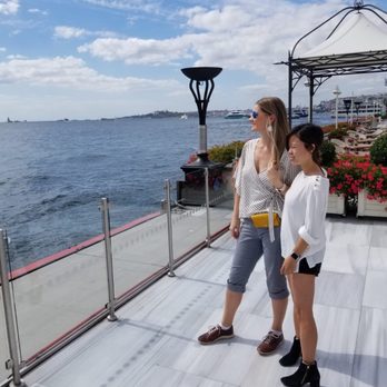 Four Seasons - Looking at the views - Hotels Near Me - Istanbul, 34