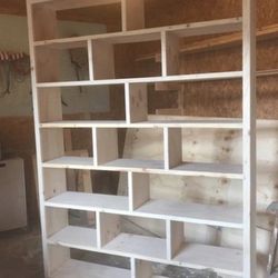 Mastercraft Home Solutions - Custom bookshelf