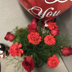 Enchanted Florist - What I received. At least they got the ballon right.