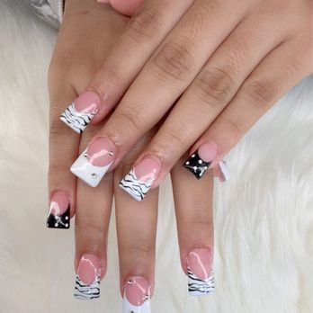 Nails & Spa Art - Fullset with design - Nail Salons Near Me - Lakewood, California Nails & Spa Art - Fullset with design - Nail Salons Near Me - Lakewood, California