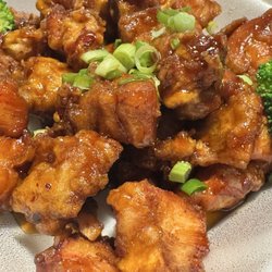 General Pao Chicken w/side of fried rice.