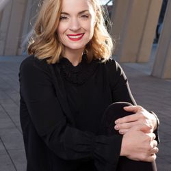 Elizabeth Robison - Berkshire Hathaway HomeServices