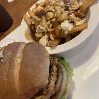Riley's by the River - Grilled chicken with poutine - Breakfast & Brunch Near Me - Alexandria Bay, New York