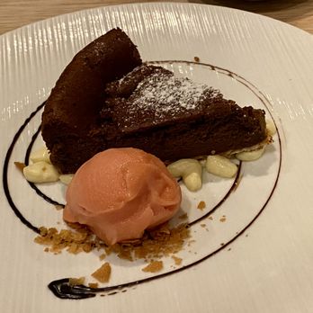 Cetrella - Tarte au chocolat ambroisien - Venues & Event Spaces Near Me - Los Altos, California Cetrella - Tarte au chocolat ambroisien - Venues & Event Spaces Near Me - Los Altos, California