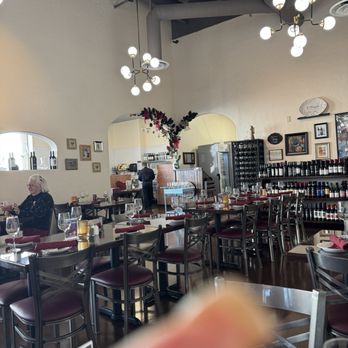 Il Chianti Italian - Inside - Italian Near Me - Las Vegas, Nevada