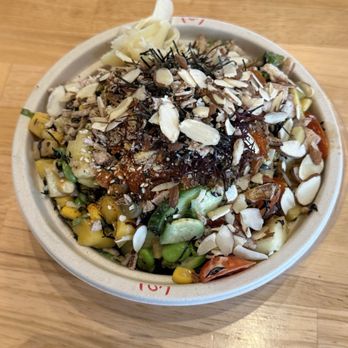 Poké House - San Mateo - Small build your own bowl with two scoops of protein, charged $16.49 plus tax though posted price is $15.70 (1/6/26) - Poke Near Me - San Mateo, California